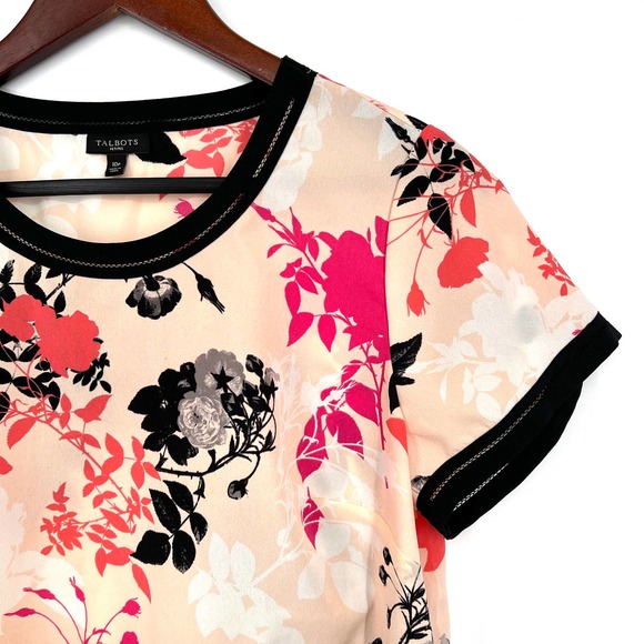 Talbots Petites Sz 10P Black Pink Floral Blouse Shirt Top Short Sleeve Business - Picture 4 of 8